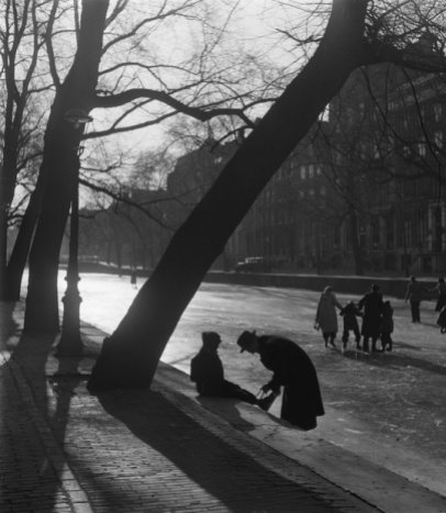 Kees Scherer (1954) Learning to skate
